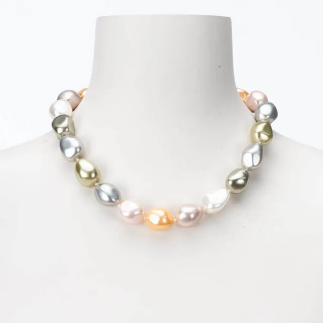 Chic Ad Hoc Collane Girocollo Perle Shell Baroccate Pastello
