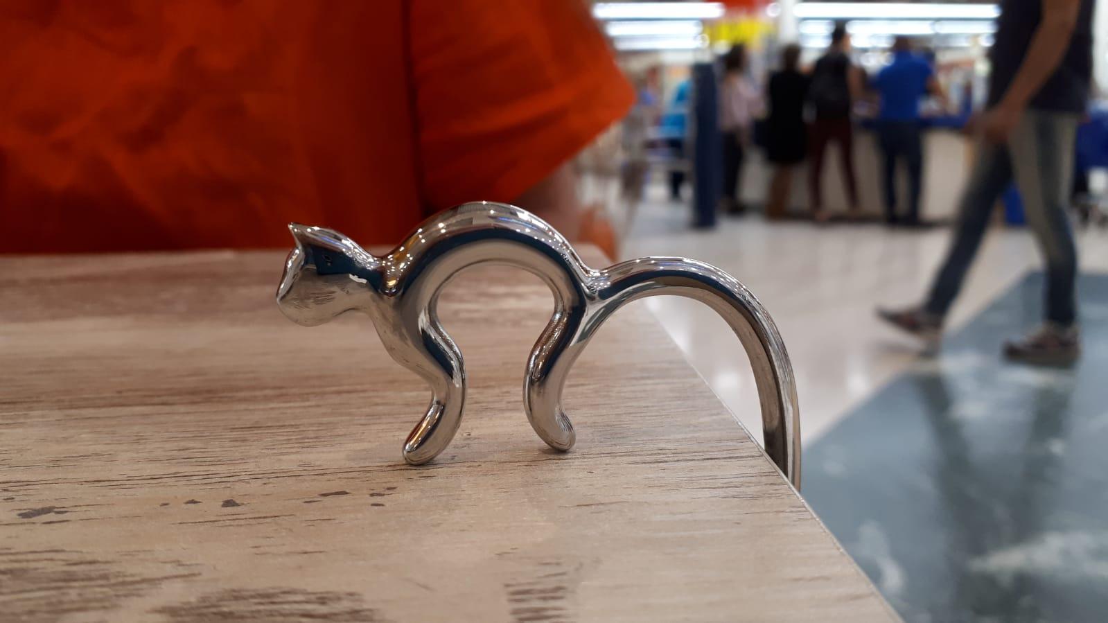 Alessi Minou FGO01 Gancio Borsa Tavolo in Acciaio