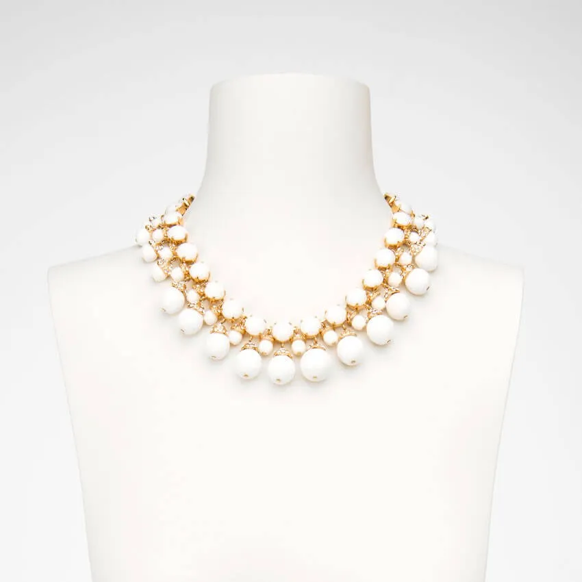 Chic Ad Hoc Collana girocollo bianco oro elegante