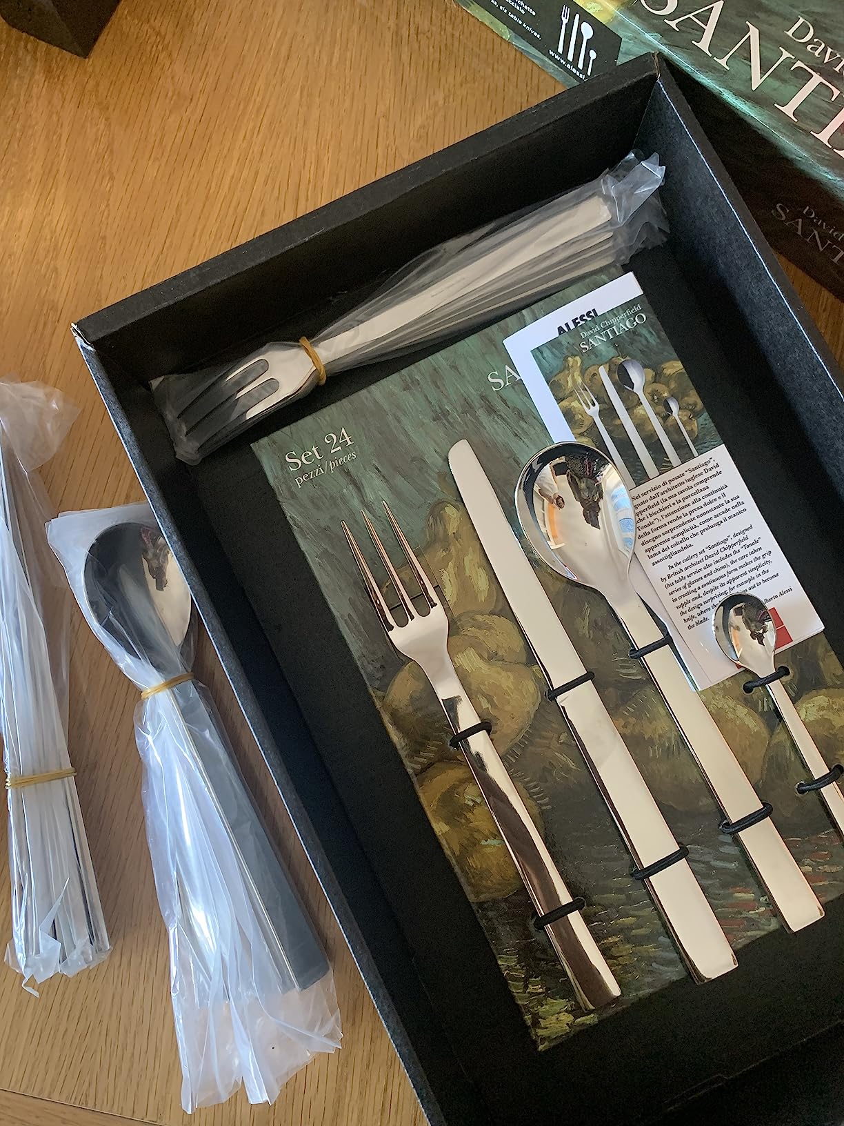 Alessi Santiago DC05S24 Servizio Posate 24 Pezzi Lucido