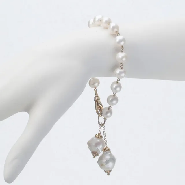 Chic Ad Hoc Bracciali Bracciale di Perle con Charms