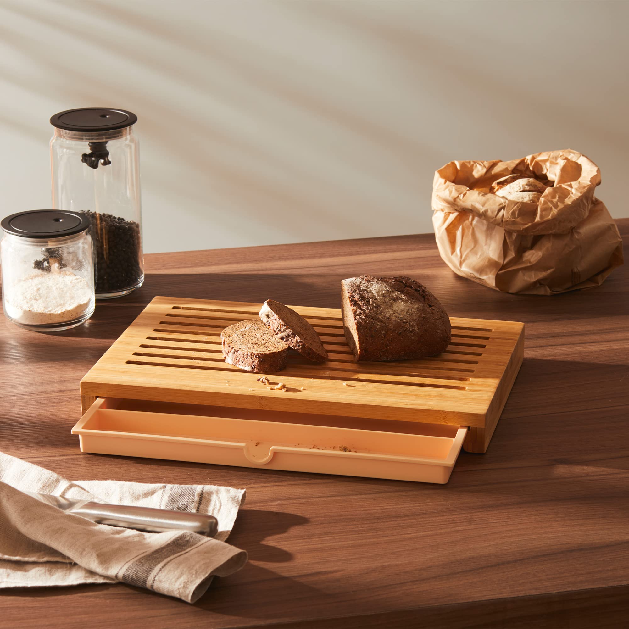 Alessi Sbriciola GAG02 Tagliere Pane Bambù con Raccoglitore