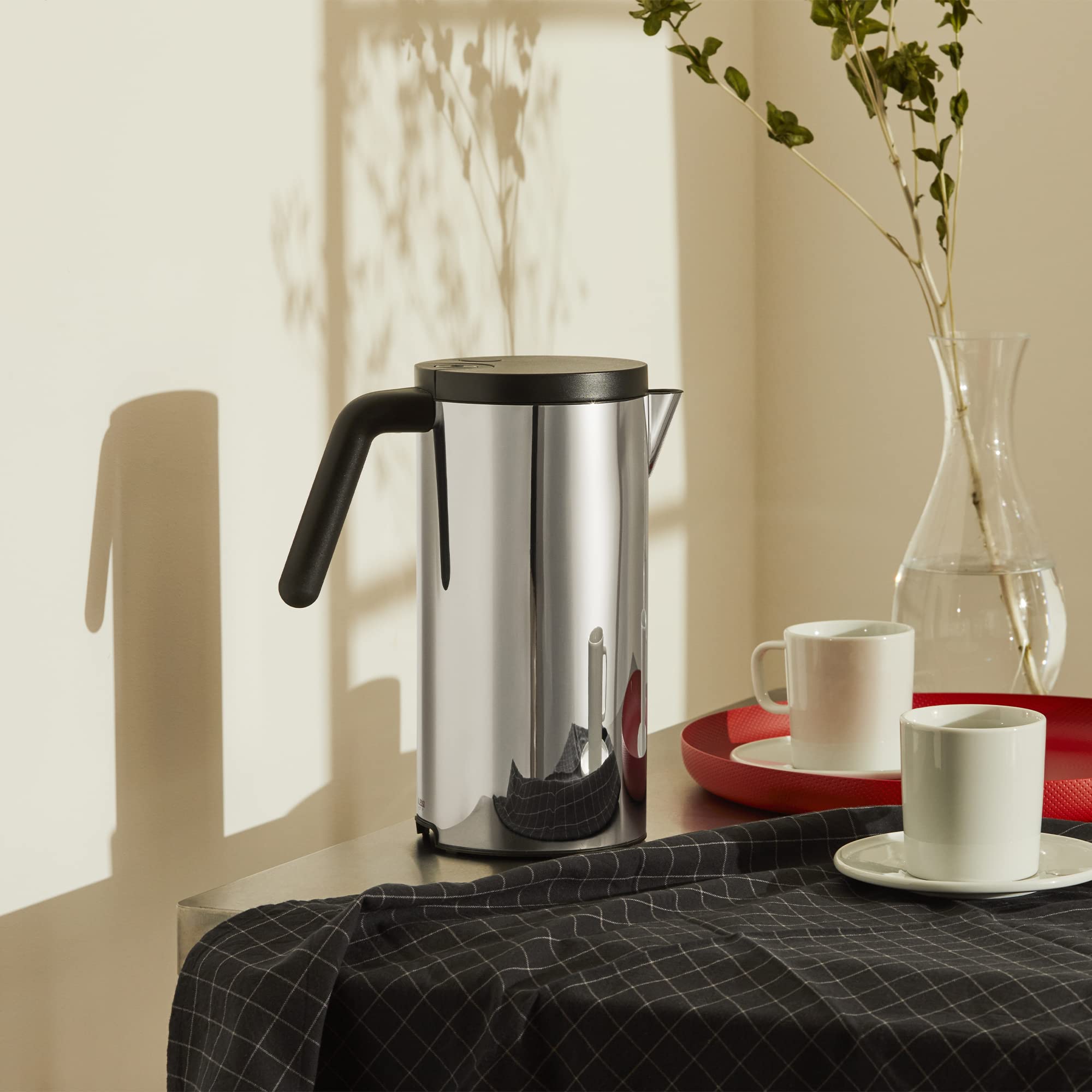 Alessi WA09/80 hot.it bollitore elettrico nero 2400W