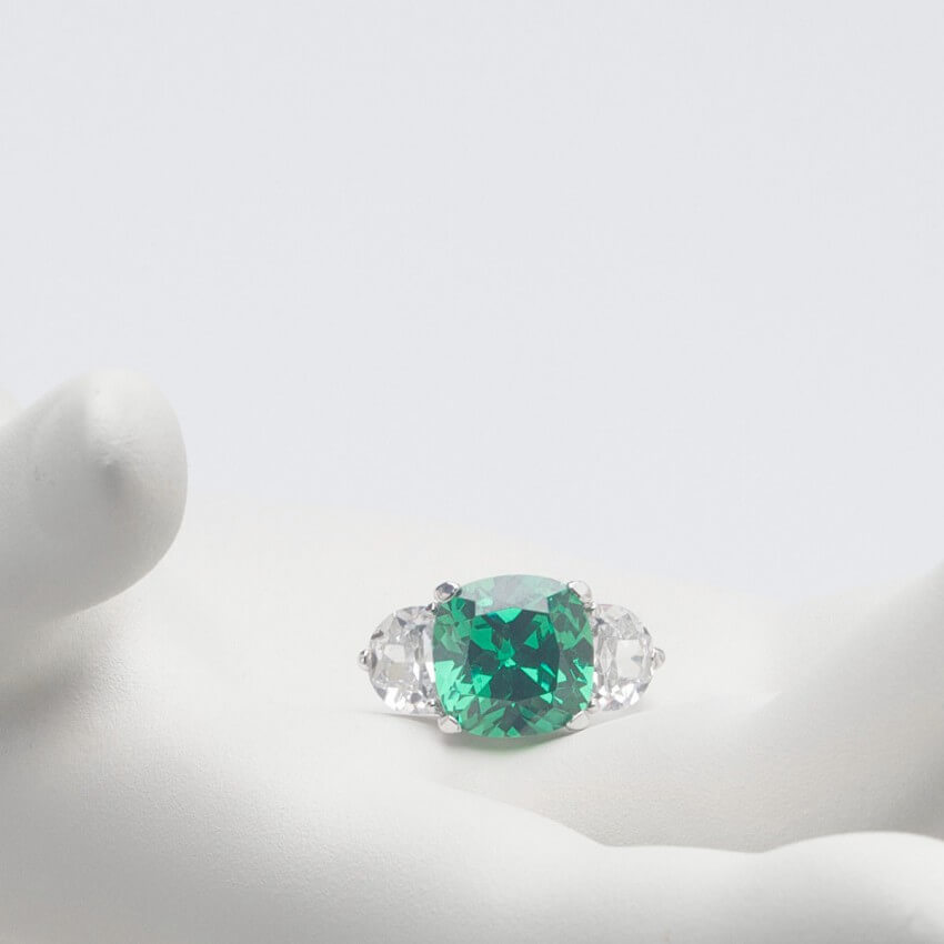 Chic Ad Hoc Anello cocktail argento smeraldo