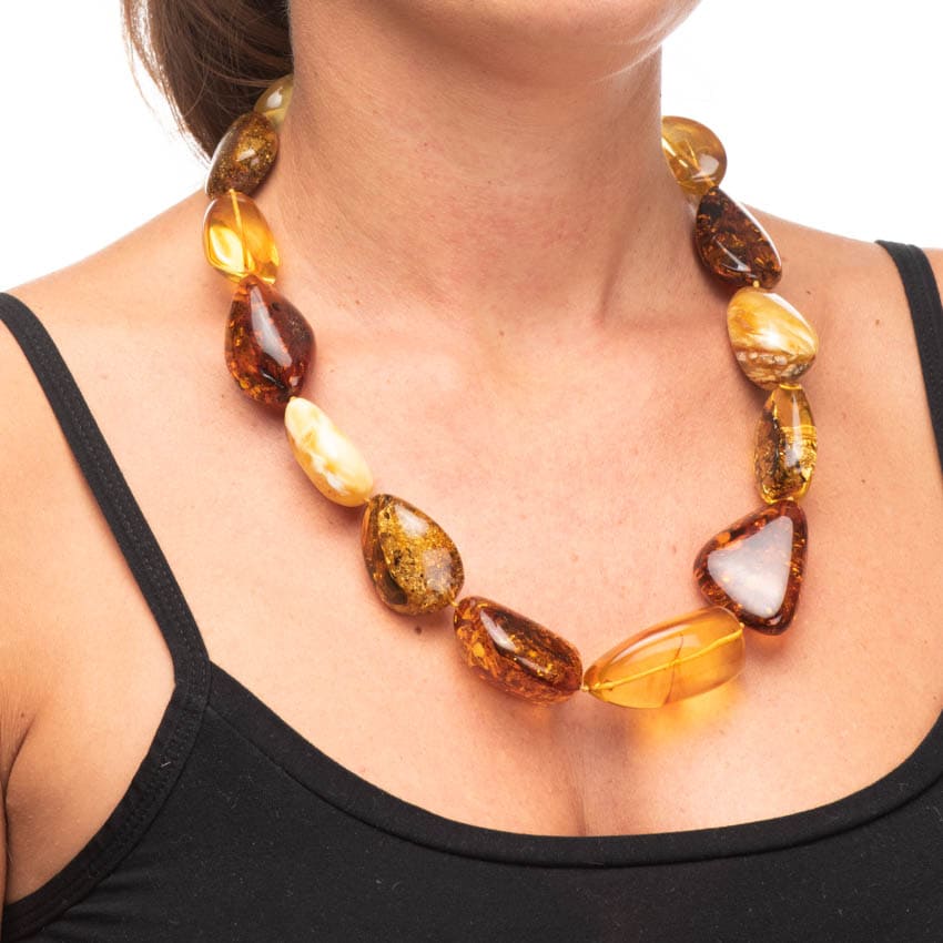 Chic Ad Hoc Collana in ambra baltica