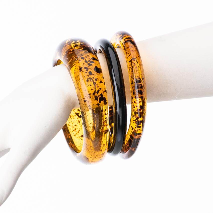 Chic Ad Hoc Bracciale rigido resina ambra nero animalier