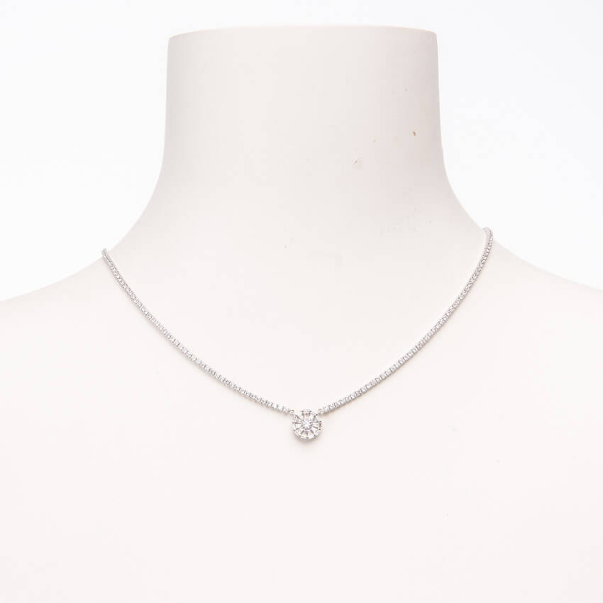 Chic Ad Hoc Collana girocollo fiore zirconi brillanti