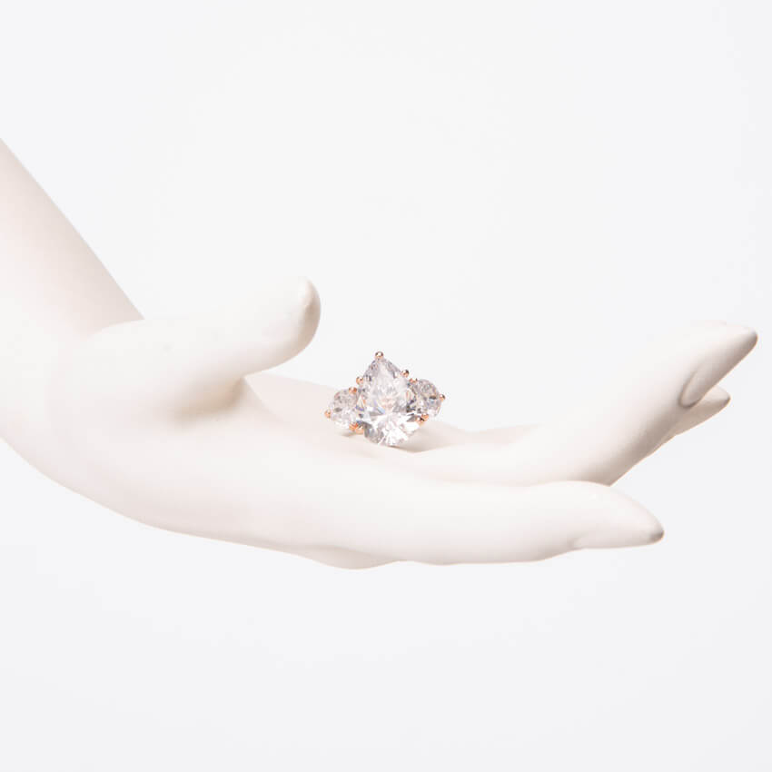 Chic Ad Hoc Anello solitario goccia oro rosa mezza luna