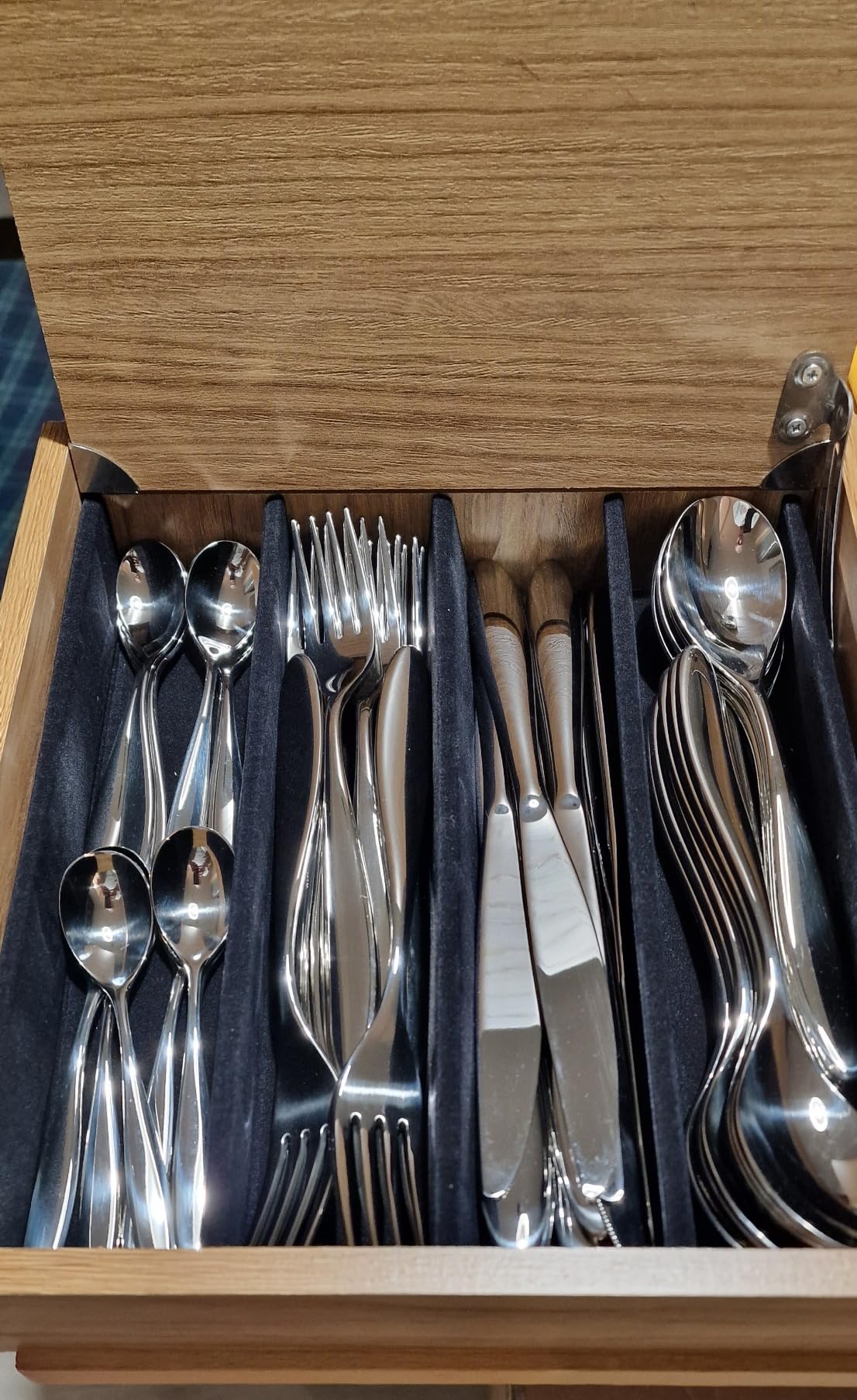 Alessi Mami SG38S24M Servizio Posate 24 Pezzi Acciaio 18/10