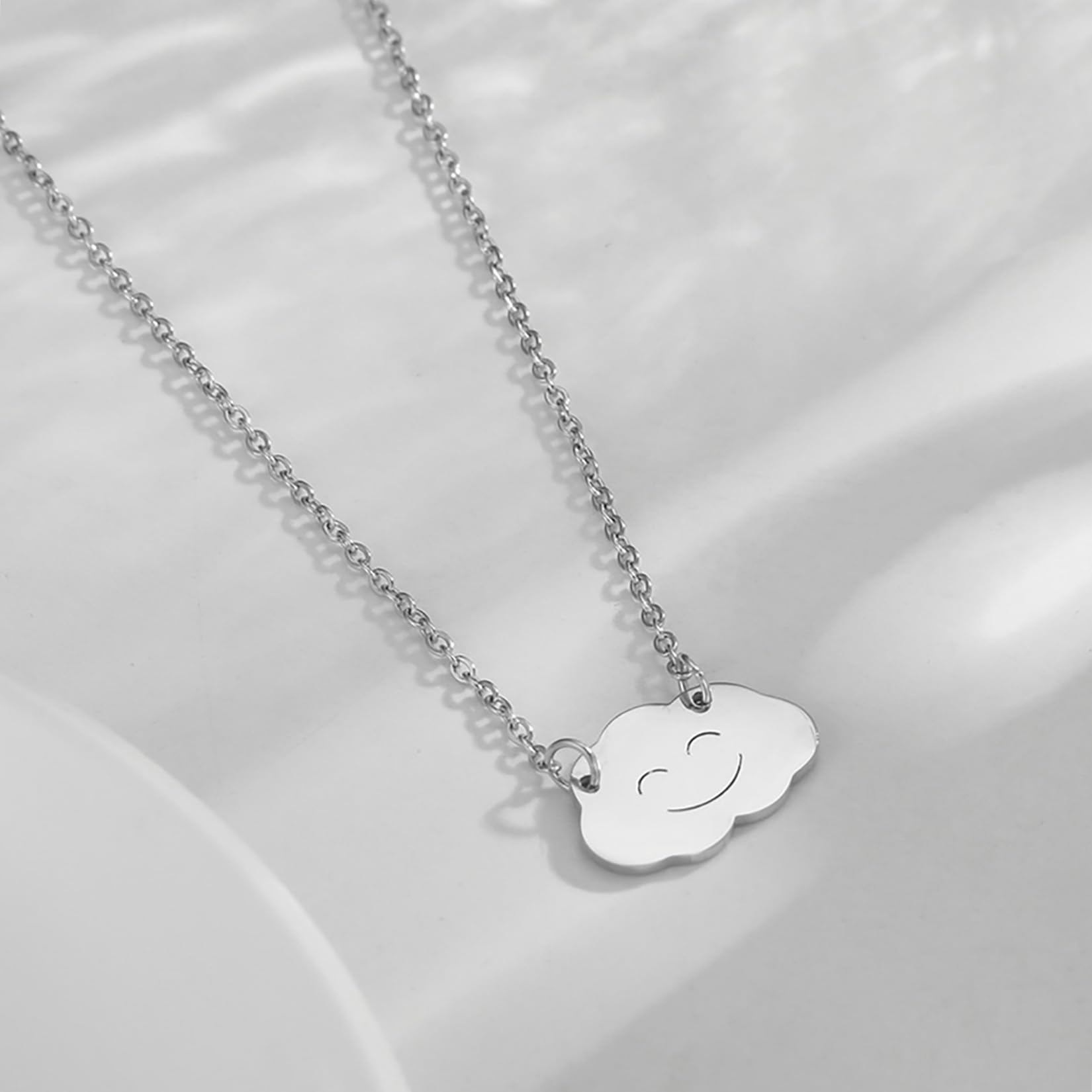 EUEAVAN Necklaces Collana nuvola smiley acciaio