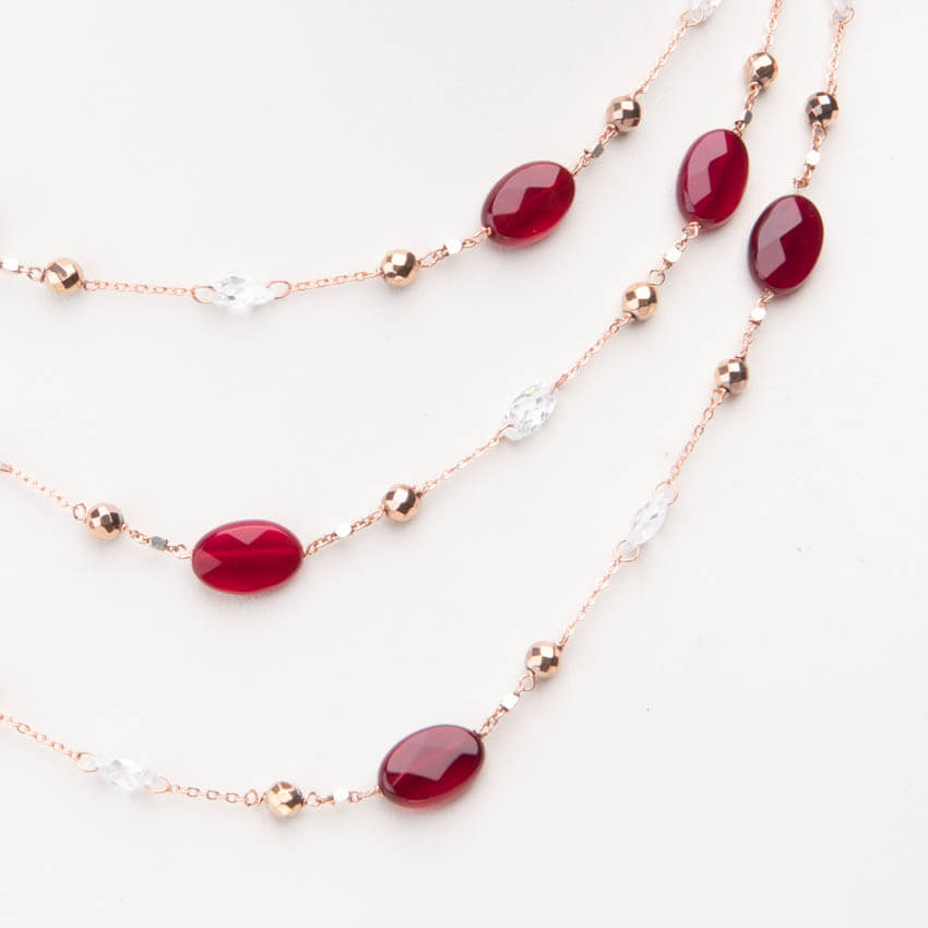 Chic Ad Hoc Collana lunga argento rosè zirconi granato