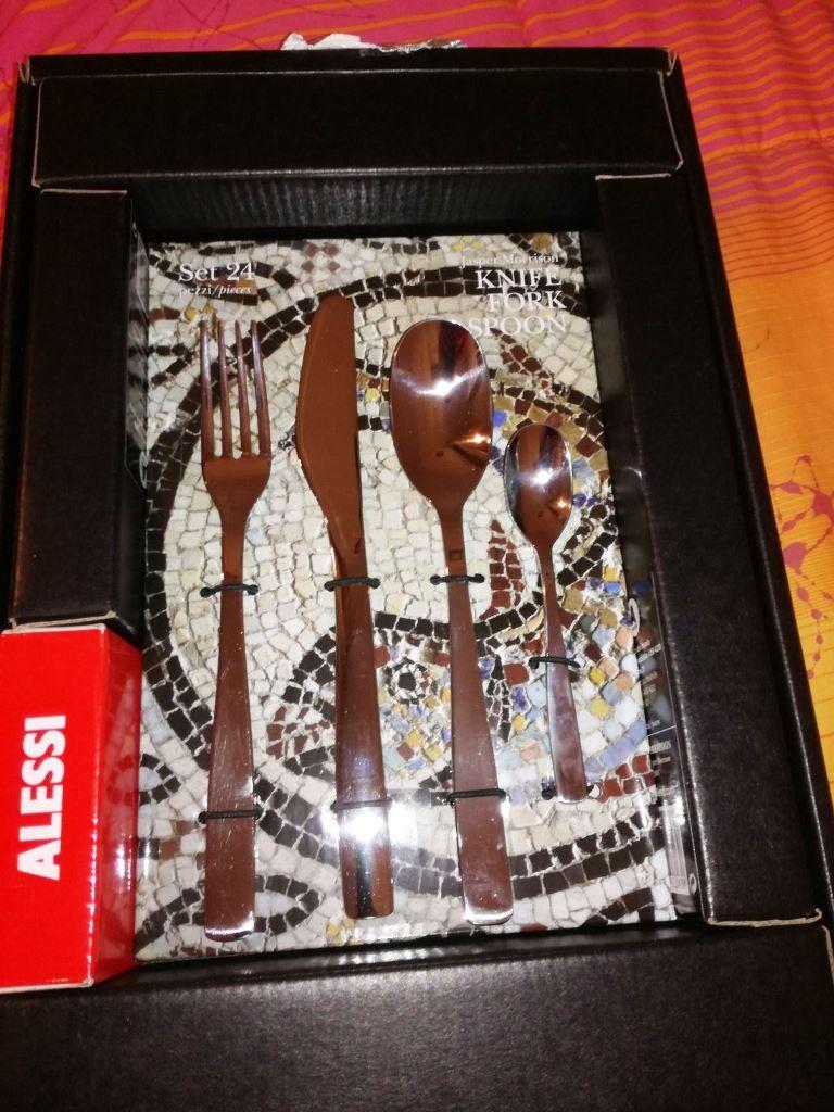 Alessi KnifeForkSpoon AJM22S24M Servizio Posate 24 Pezzi Acciaio 18/10