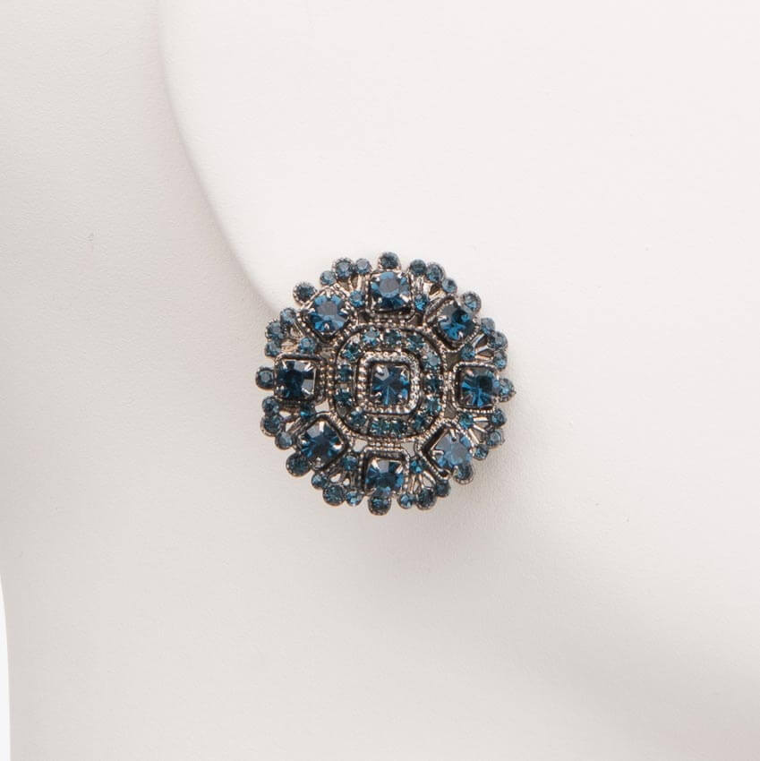 Chic Ad Hoc Orecchini clip cristalli blu
