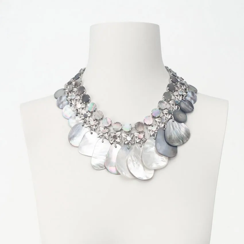 Chic Ad Hoc Collana girocollo argento madreperla grigia