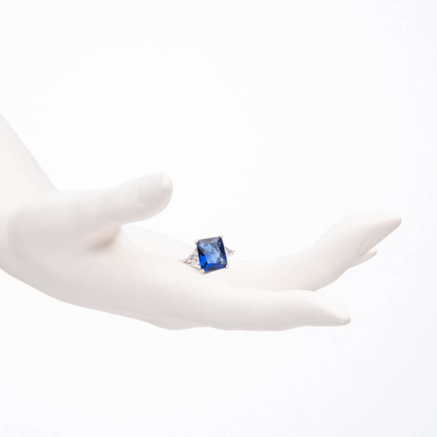 Chic Ad Hoc Anelli Anello argento pietra rettangolare blu zaffiro