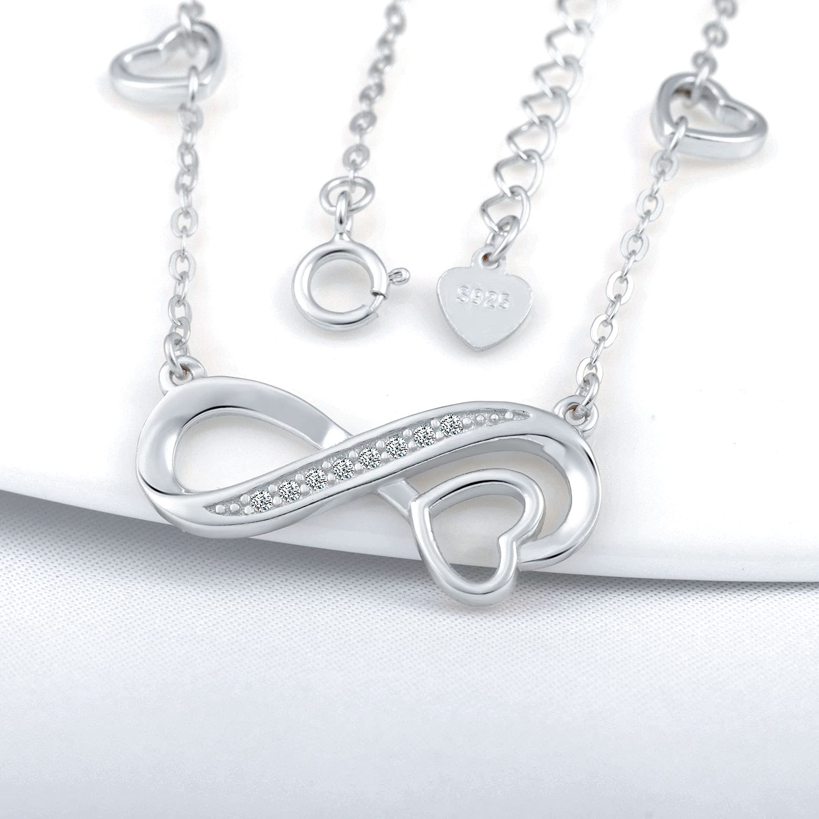 INFINIONLY Collana infinito cuore argento 925 donna