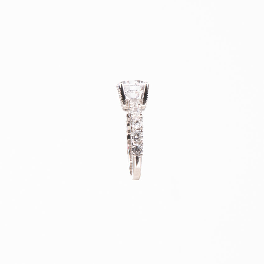 Chic Ad Hoc Anello Solitario Argento Zirconi