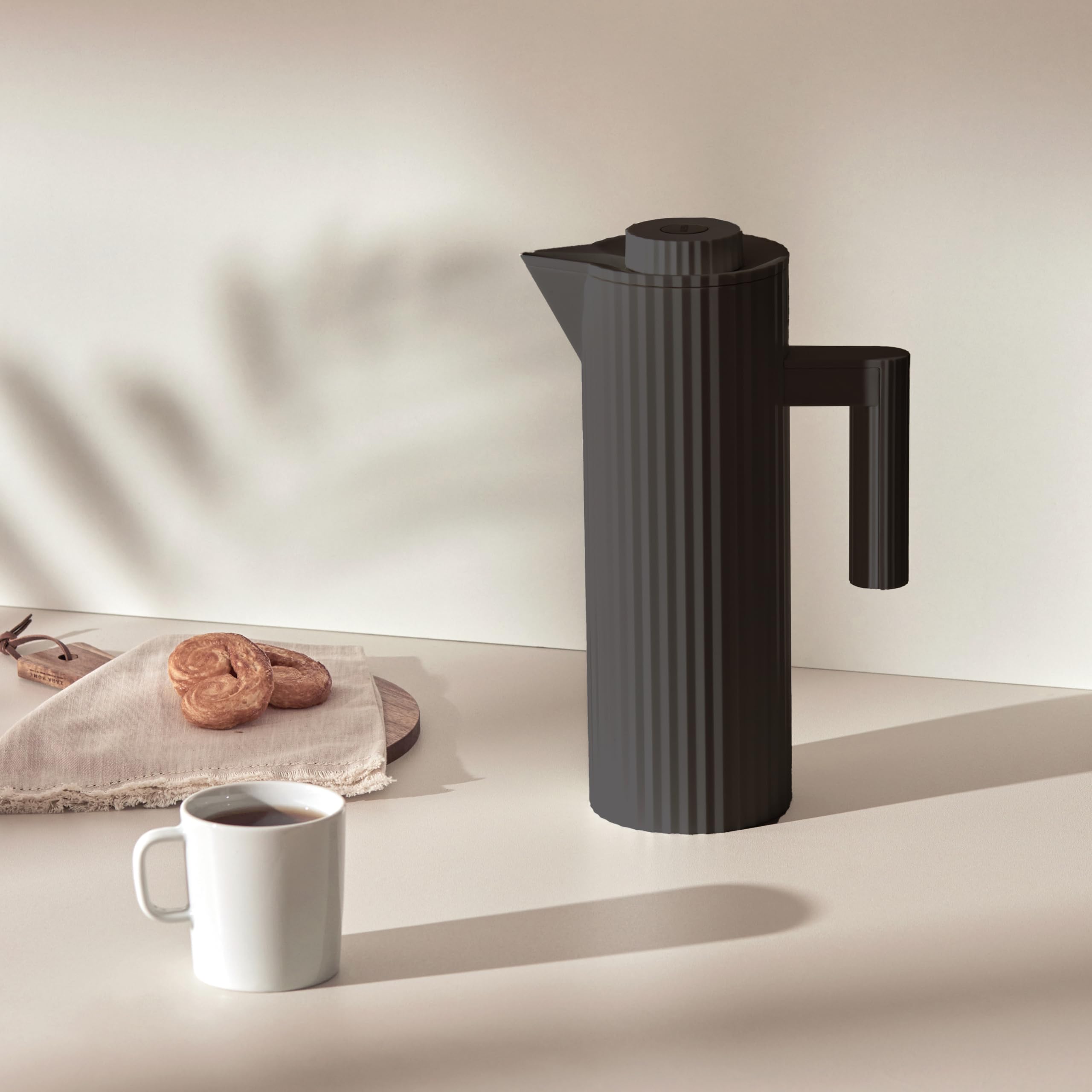Alessi Plissé MDL12 B Caraffa Termoisolante Nera 100 cl