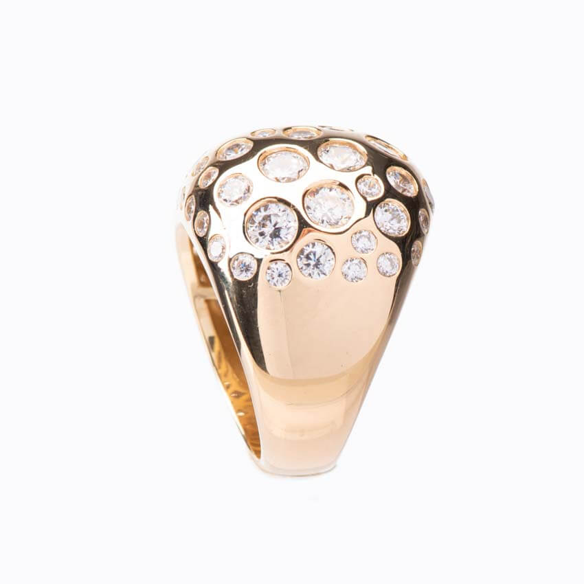 Chic Ad Hoc fascia bombata anello argento zirconi