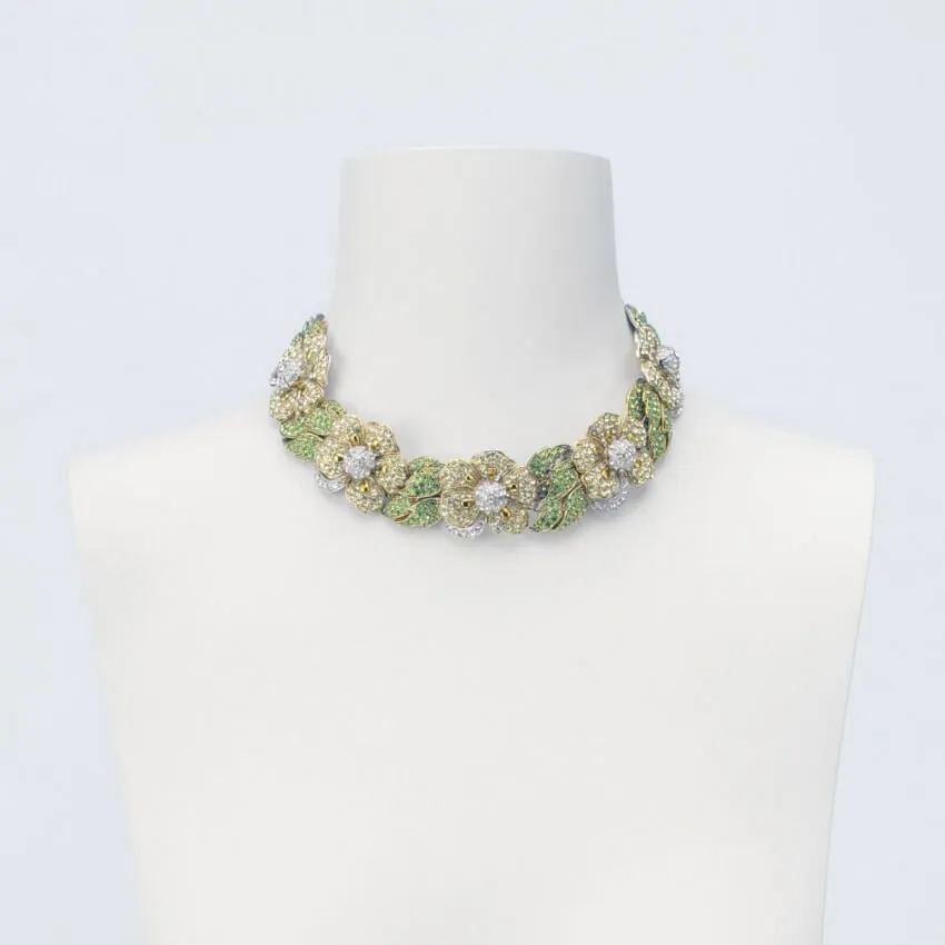 Chic Ad Hoc Collana choker fiori verde citrino argento