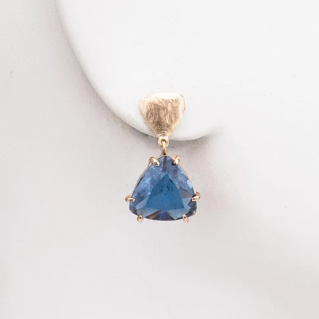 Chic Ad Hoc Orecchini a perno oro ciondolo pietra blu zaffiro