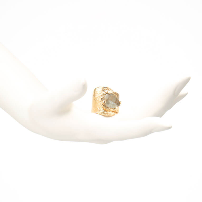 Chic Ad Hoc Anello Abbraccio Oro Anello Goccia Quarzo Fumè