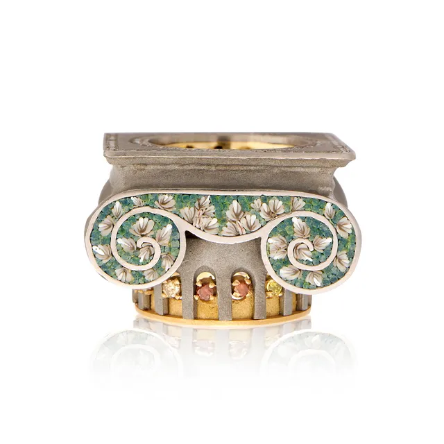 Le Sibille Capitello Anello titanio oro diamanti