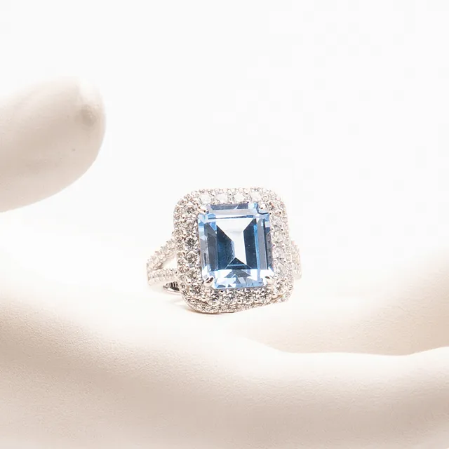 Chic Ad Hoc Anello argento acquamarina taglio smeraldo