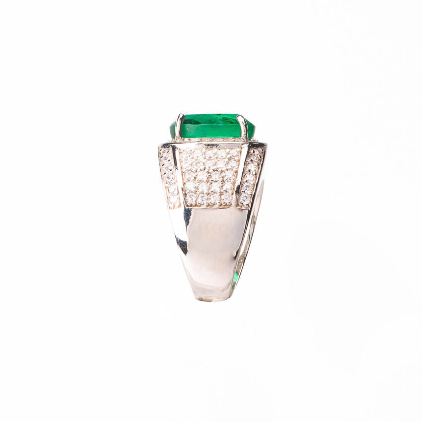Chic Ad Hoc Anello fascia verde smeraldo taglio ovale