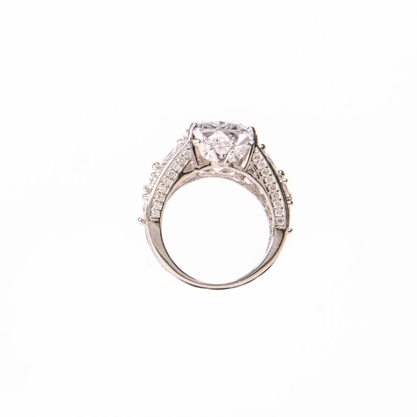 Chic Ad Hoc Anello Cocktail Smeraldo Marquise