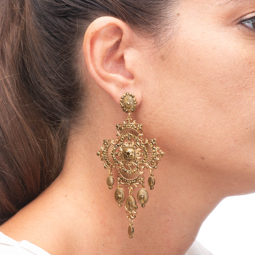 Chic Ad Hoc Orecchini grandi vintage cristalli oro antico