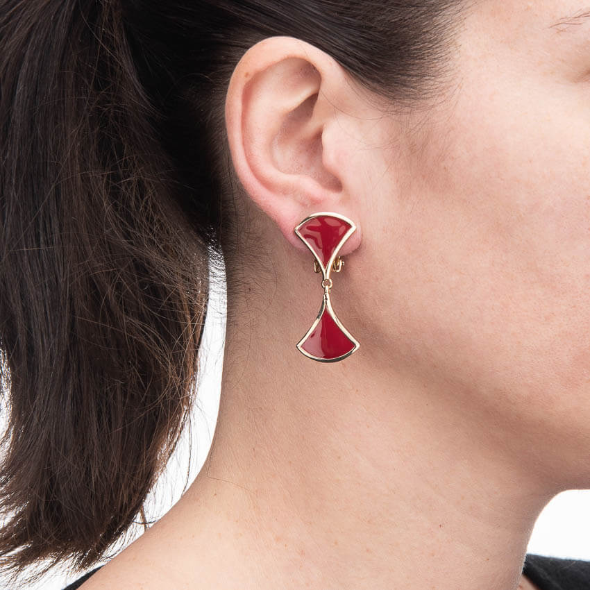 Chic Ad Hoc Orecchini a clip ventaglio oro e rosso