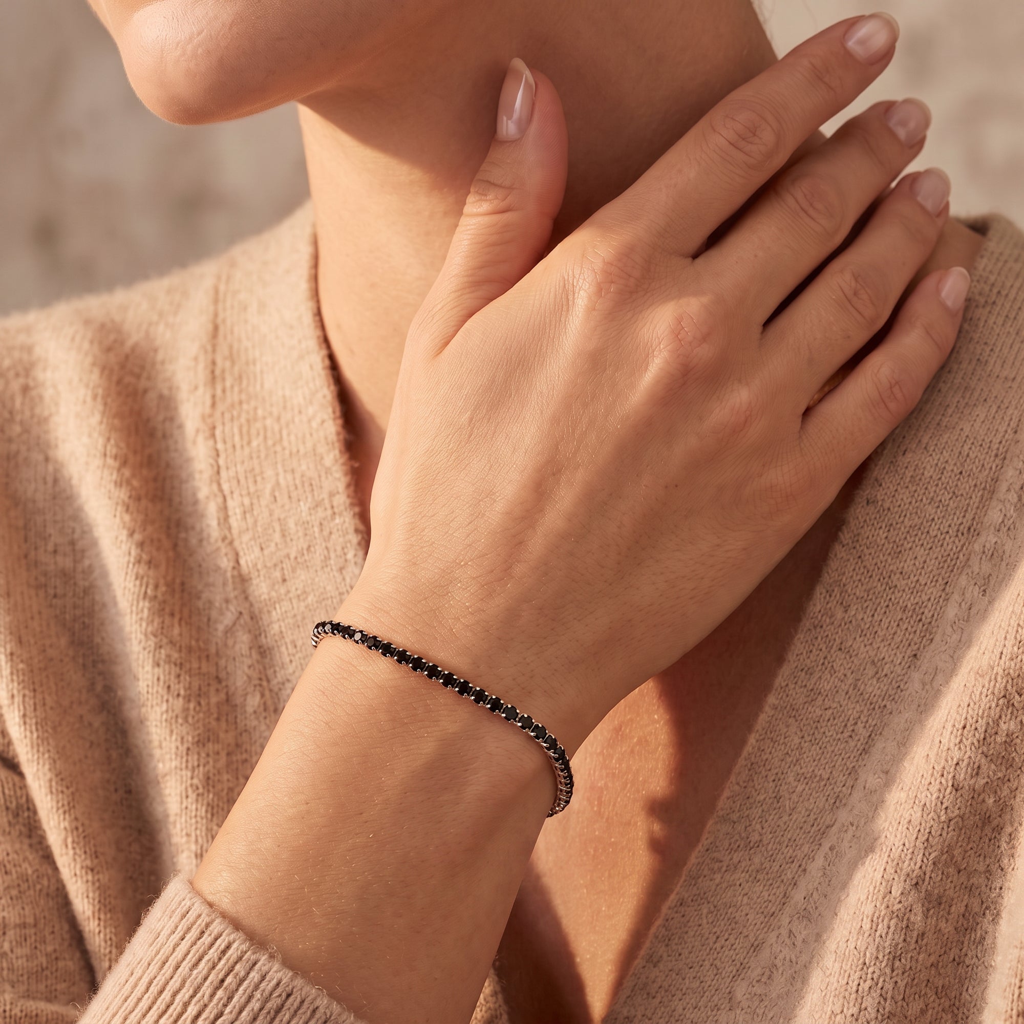 Engelsrufer Shiny Tennis bracciale argento zirconia neri