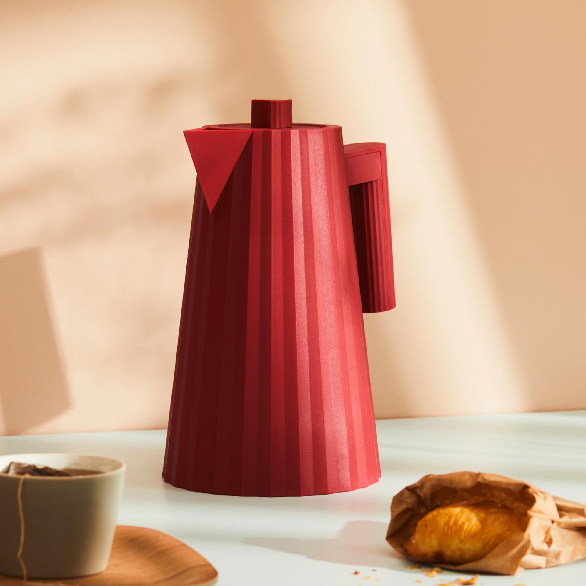 Alessi Plissé MDL06 R bollitore elettrico rosso 1,7 L 2400W