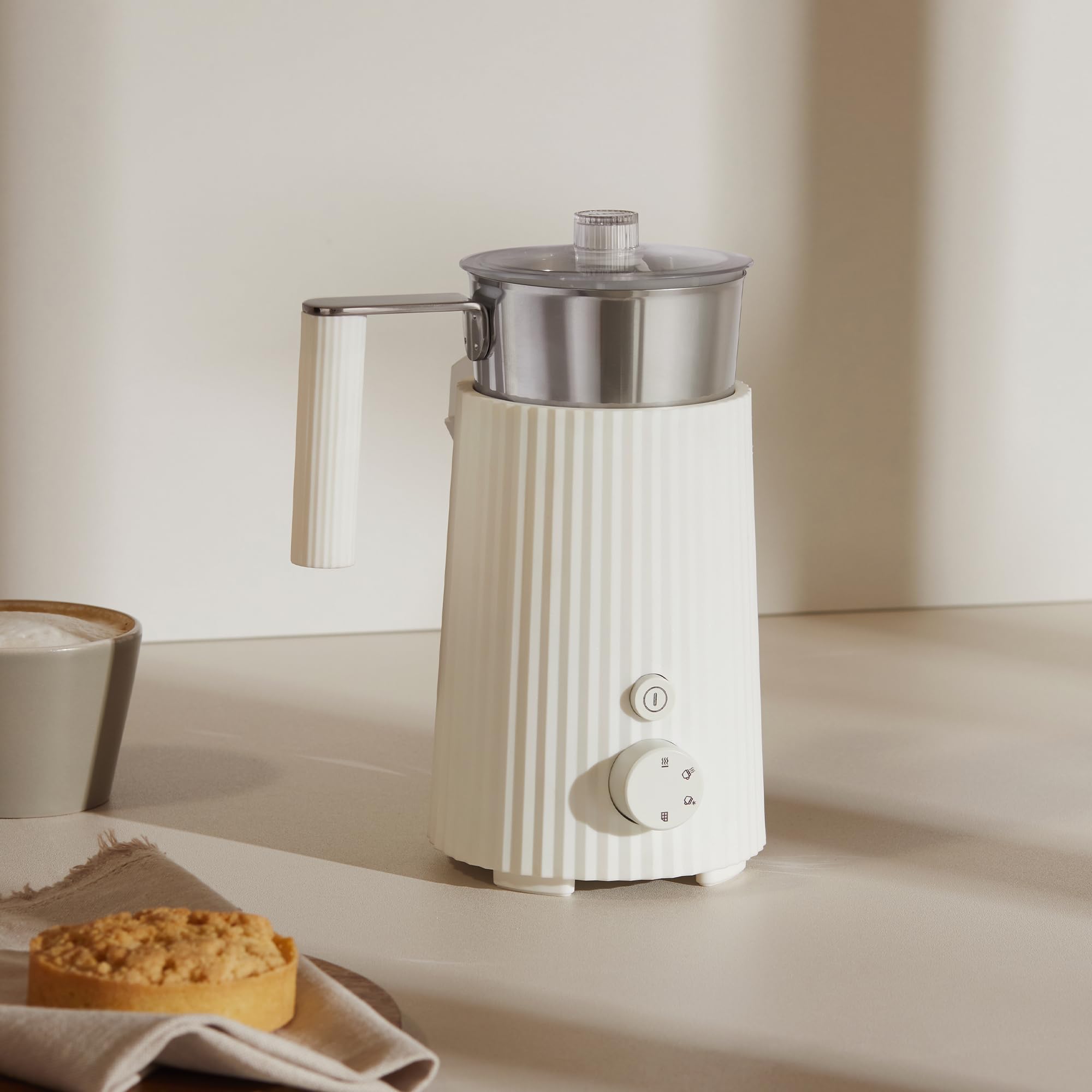 Alessi Plissé MDL13 B montalatte nero 35 cl induzione