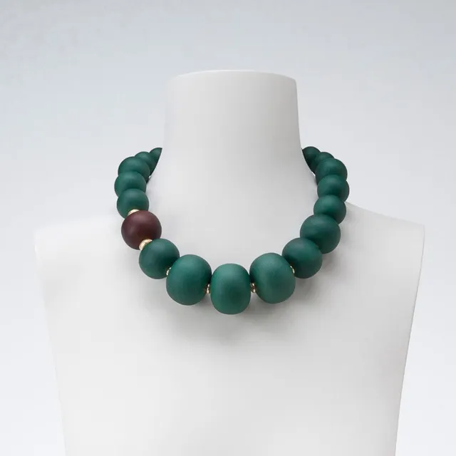 Chic Ad Hoc Collane girocollo verde bosco marrone