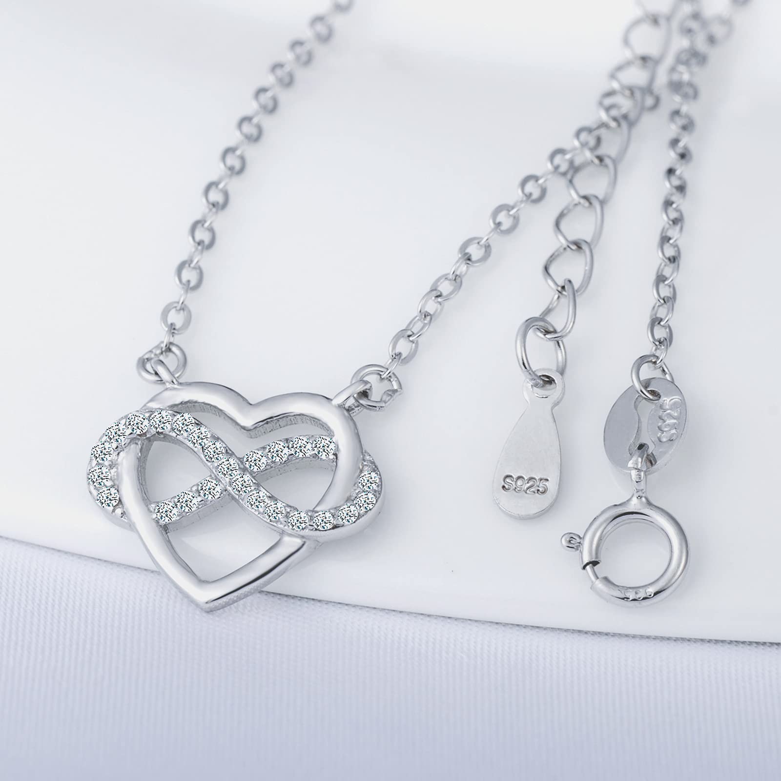 INFINIONLY Fashion Necklaces collana cuore infinito argento