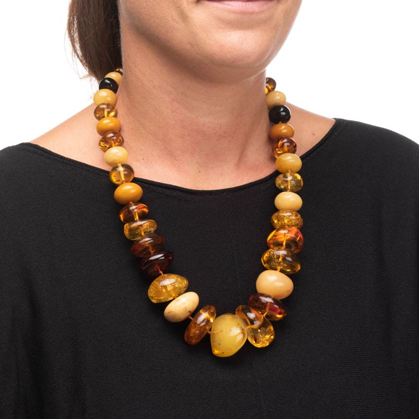 Chic Ad Hoc Collana ambra baltica mista pietra vera