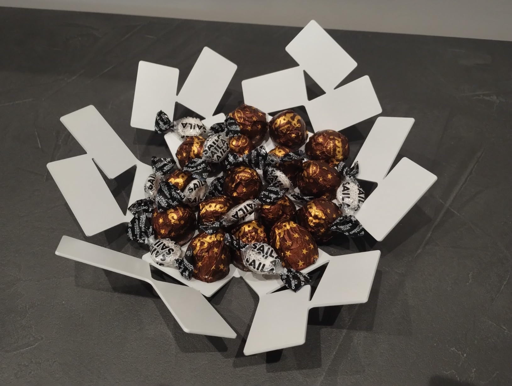 Alessi La Stanza dello Scirocco MT01 W cestino bianco acciaio