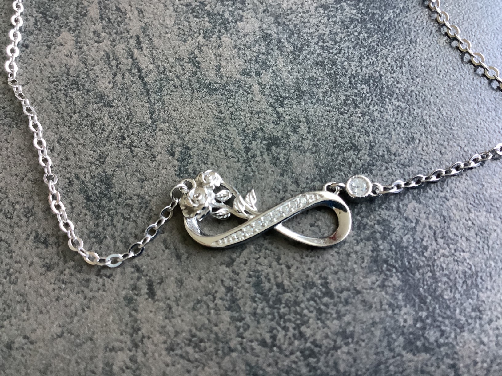 INFINIONLY Fashion Necklaces collana C argento fiore zircone
