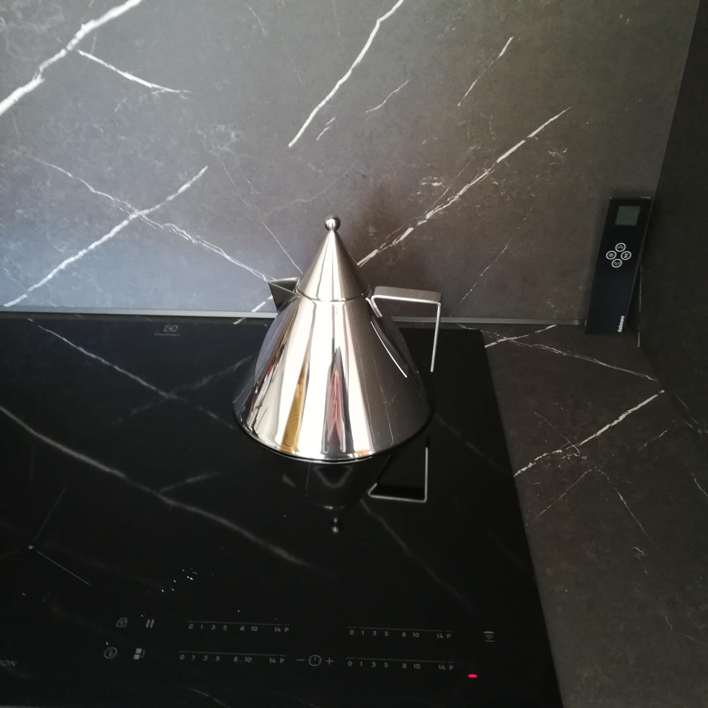 Alessi Il Conico 90017 Bollitore 2 L Acciaio Induzione
