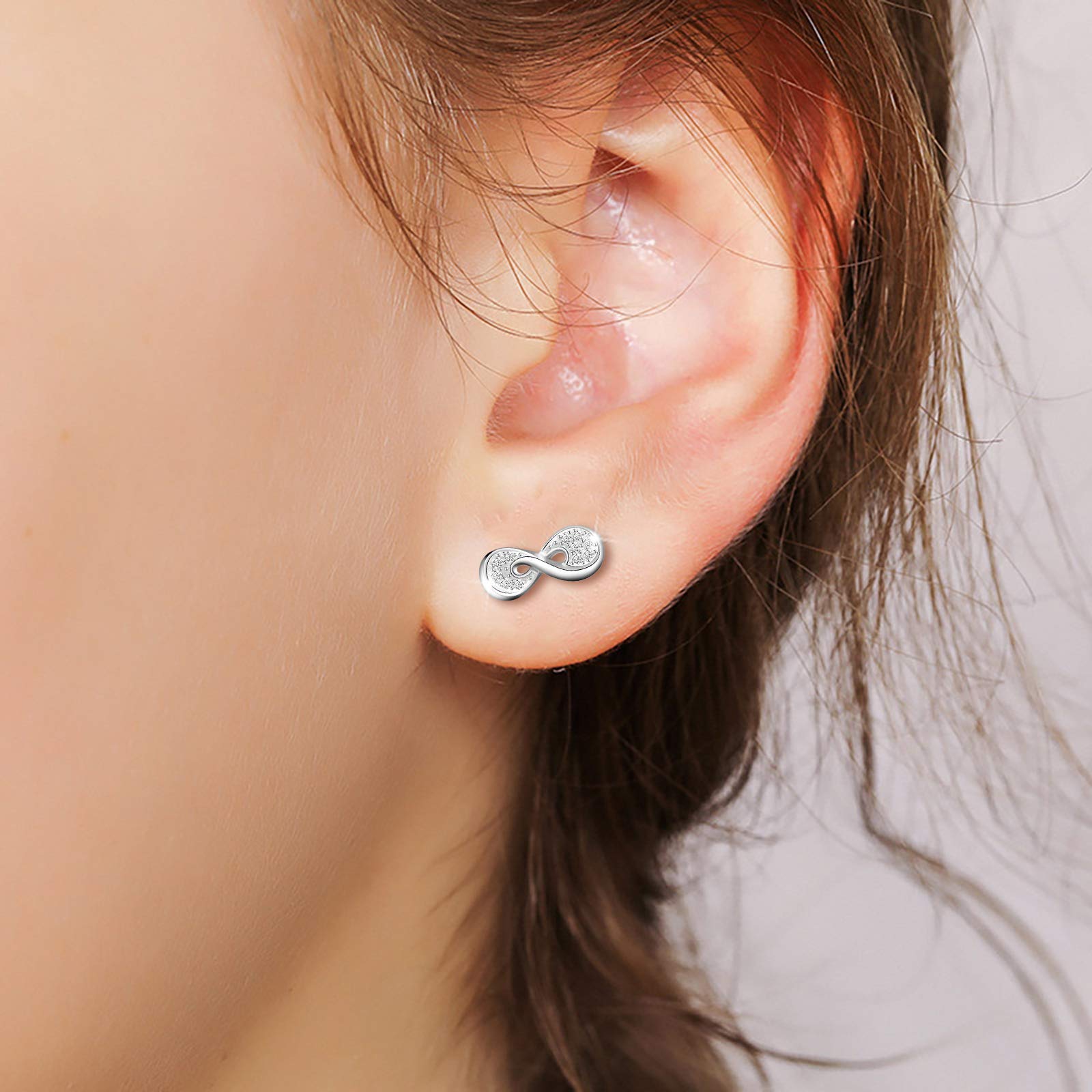 INFINIONLY Fashion Earrings orecchini borchia infinito argento zirconi