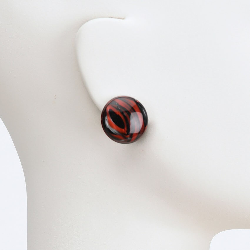Chic Ad Hoc Orecchino a clip rosso e nero