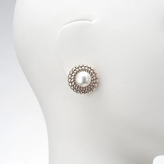 Chic Ad Hoc Orecchino a clip oro e perla
