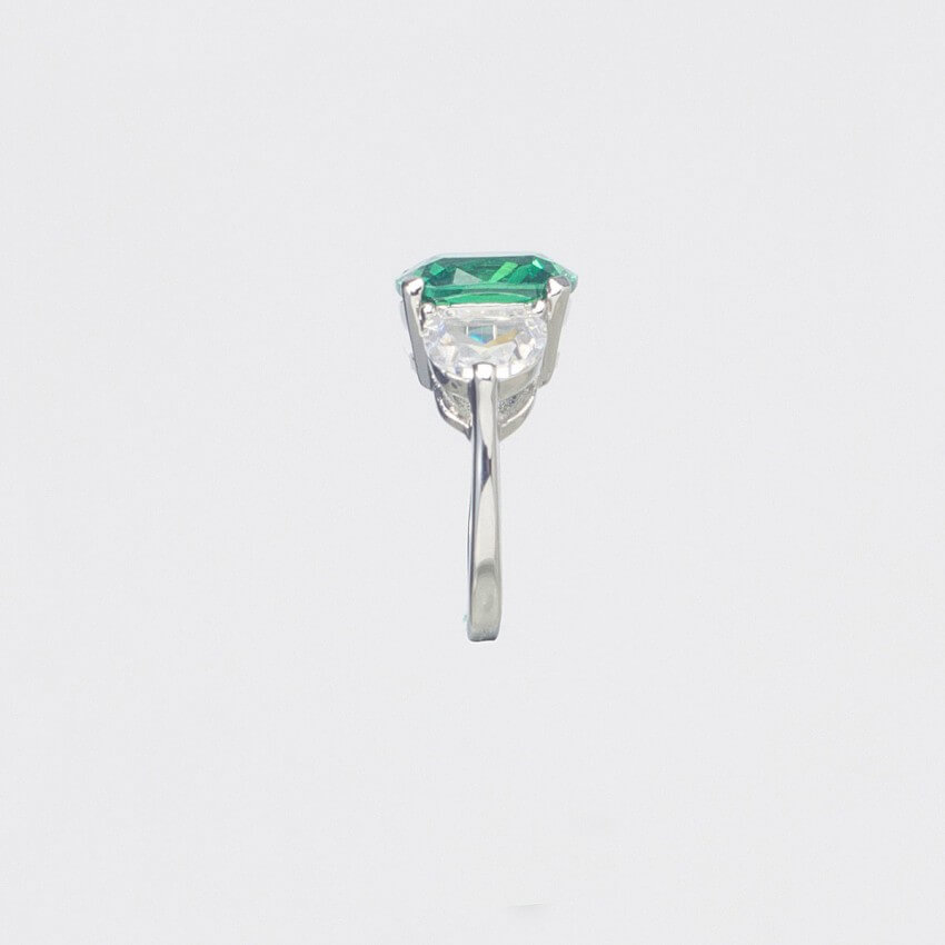 Chic Ad Hoc Anello cocktail argento smeraldo