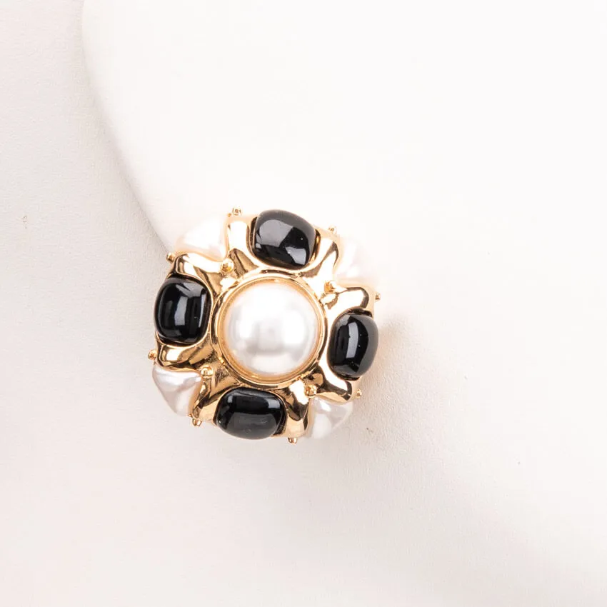 Chic Ad Hoc Orecchini Clip Bizantina Perla Nero gioiello