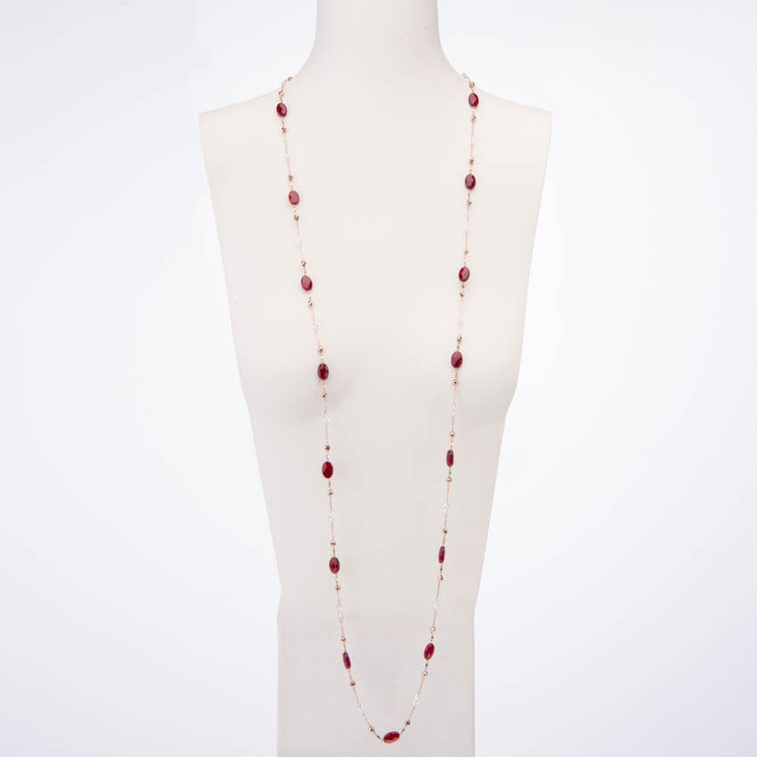 Chic Ad Hoc Collana lunga argento rosè zirconi granato