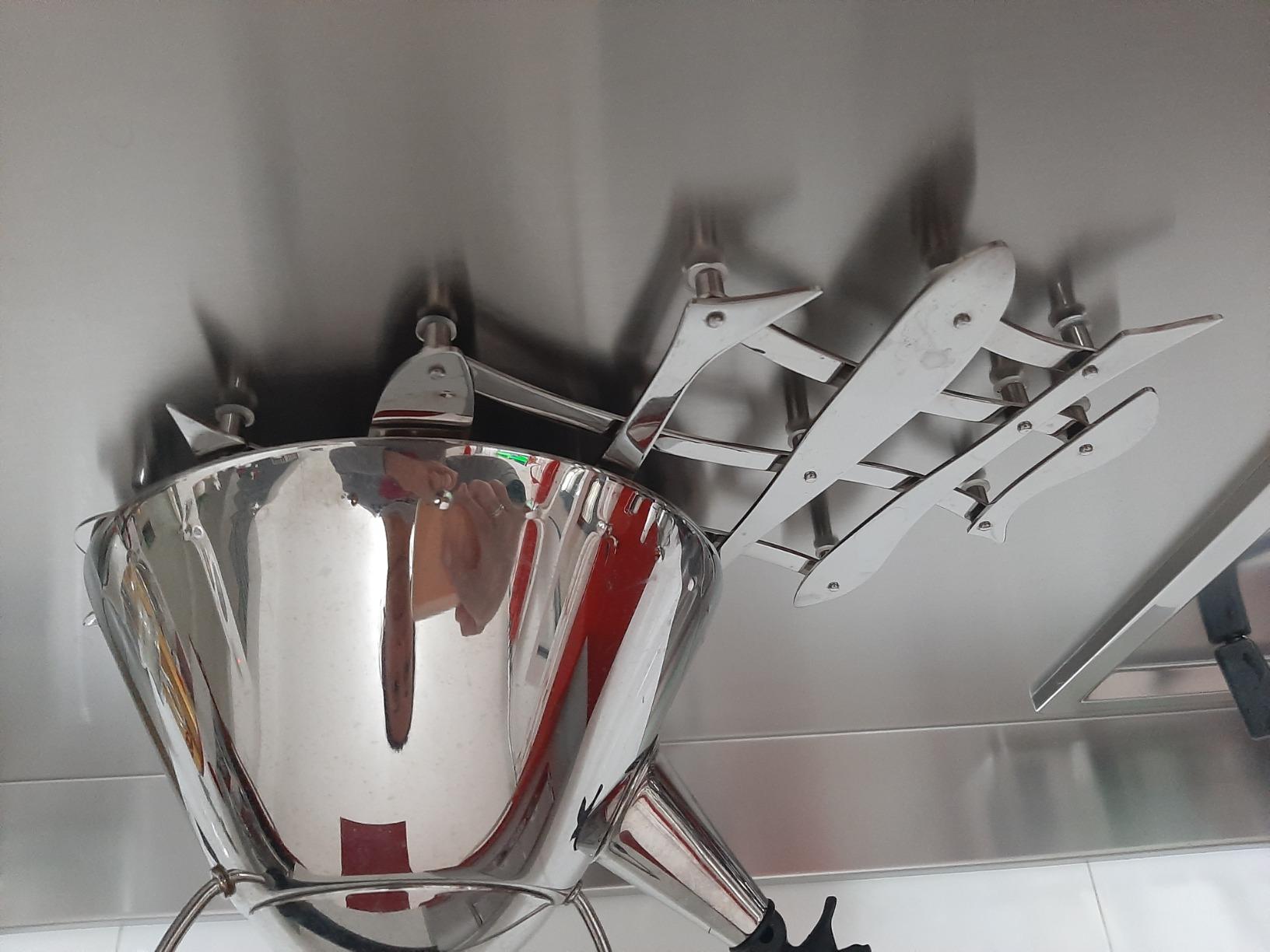 Alessi Pescher DUL03 Sottopentola Estensibile 51 cm Acciaio