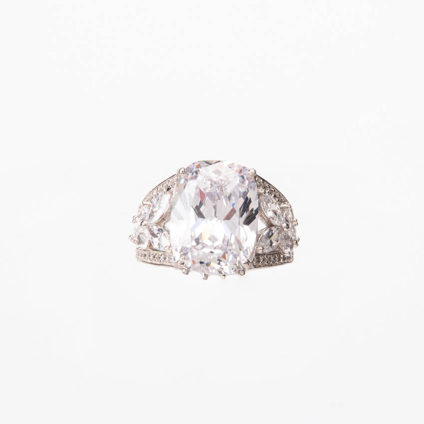 Chic Ad Hoc Anello Cocktail Smeraldo Marquise
