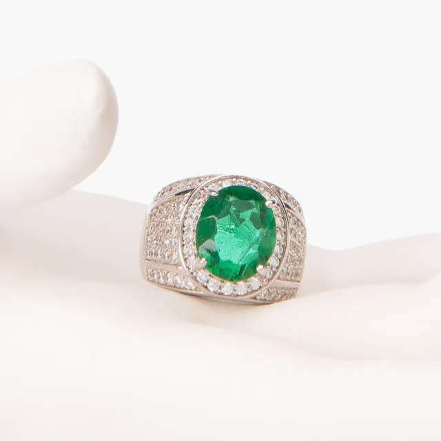 Chic Ad Hoc Anello fascia verde smeraldo taglio ovale